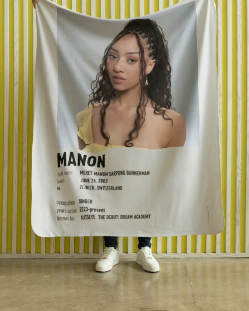 Katseye Manon Blanket #1