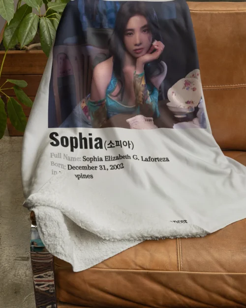 Katseye Sophia Blanket #2